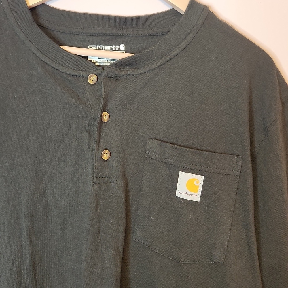 CARHARTT Dearborn Loose Henley T-Shirt, color Black, size M - Picture 4 of 9